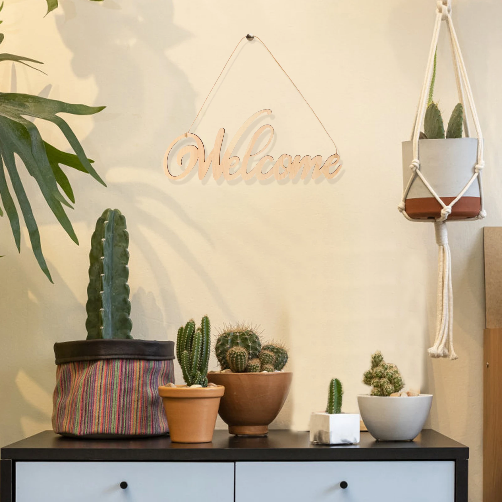 1Set Wooden Letter Pendant Hollow Home Decor Smooth No Burrs DIY Graffiti Excellent Workmanship Fashionable Gift
1Set Wooden Letter Pendant Hollow Home Decor Smooth No Burrs DIY Graffiti Excellent Workmanship Fashionable Gift