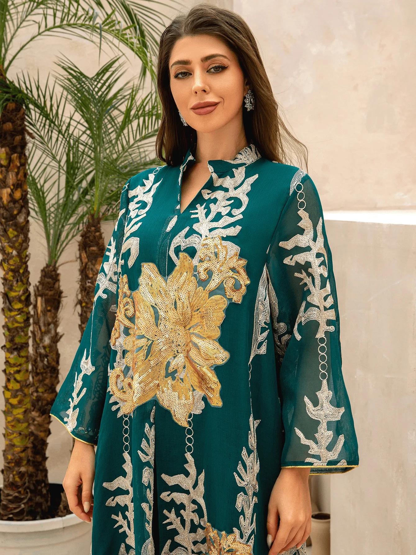 Elegant Sequin Embroidered Mesh Muslim Abaya Modest Dubai Evening Abaya Long Sleeve Pearl Trim Abaya Arabic Jalabiya Robe
Elegant Sequin Embroidered Mesh Muslim Abaya Modest Dubai Evening Abaya Long Sleeve Pearl Trim Abaya Arabic Jalabiya Robe