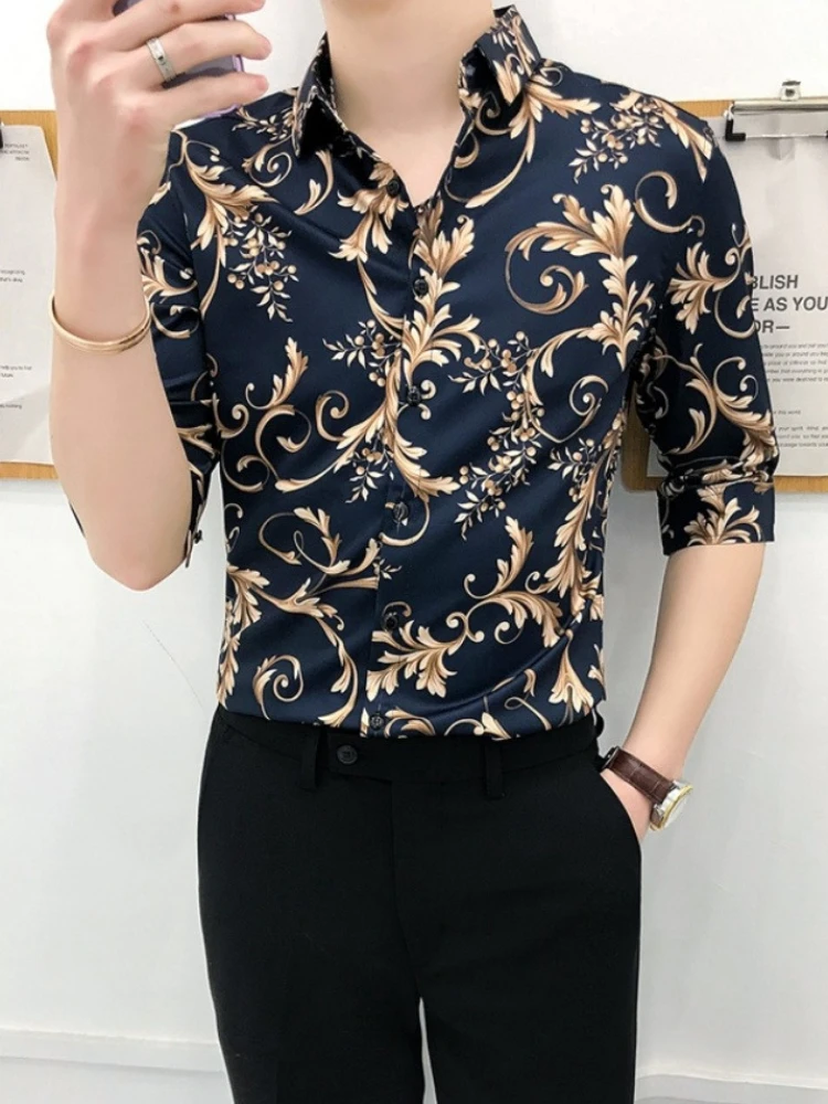 Trendy Men's Floral Shirt Short Sleeve Slim Fit Korean Designer Look Stylish Mid Sleeve Summer Fashion Top
Trendy Men's Floral Shirt Short Sleeve Slim Fit Korean Designer Look Stylish Mid Sleeve Summer Fashion Top
