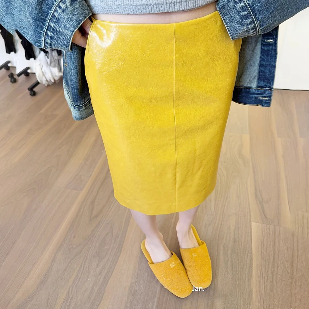 Leather skirt women's medium and long knee-high waist hip versatile autumn and winter sheepskin split skirt tide
Leather skirt women's medium and long knee-high waist hip versatile autumn and winter sheepskin split skirt tide