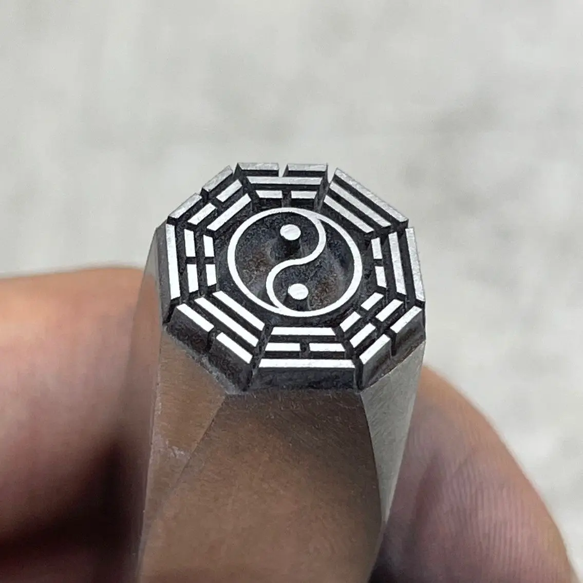 Jewelry Stamps, Bracelets, Rings, Engraving Dies, Bagua Diagram Steel Stamps, Gold and Silver Processing Tools
Jewelry Stamps, Bracelets, Rings, Engraving Dies, Bagua Diagram Steel Stamps, Gold and Silver Processing Tools