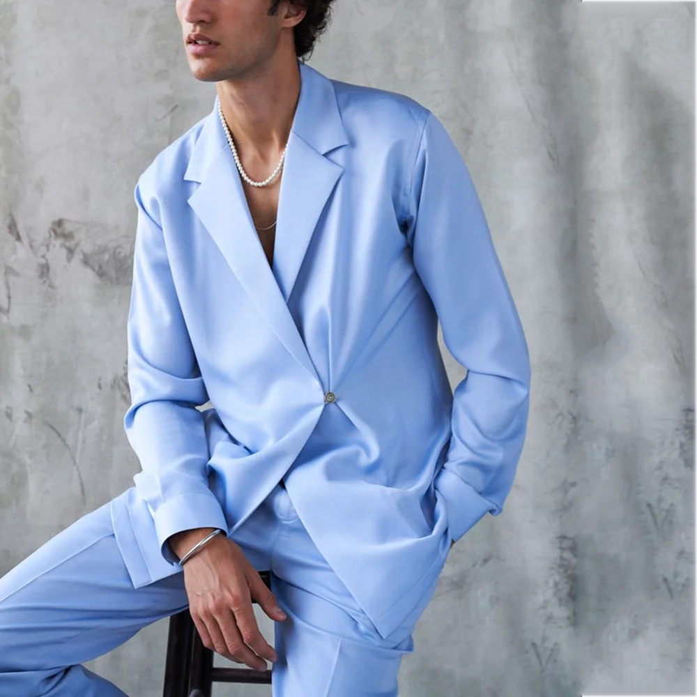 Небесно-голубой мужской костюм, свободный повседневный костюм с лацканами с вырезом, уникальный дизайн, на одной пуговице, повседневная офисная стильная мужская одежда (пиджак + брюки)
Небесно-голубой мужской костюм, свободный повседневный костюм с лацканами с вырезом, уникальный дизайн, на одной пуговице, повседневная офисная стильная мужская одежда (пиджак + брюки)