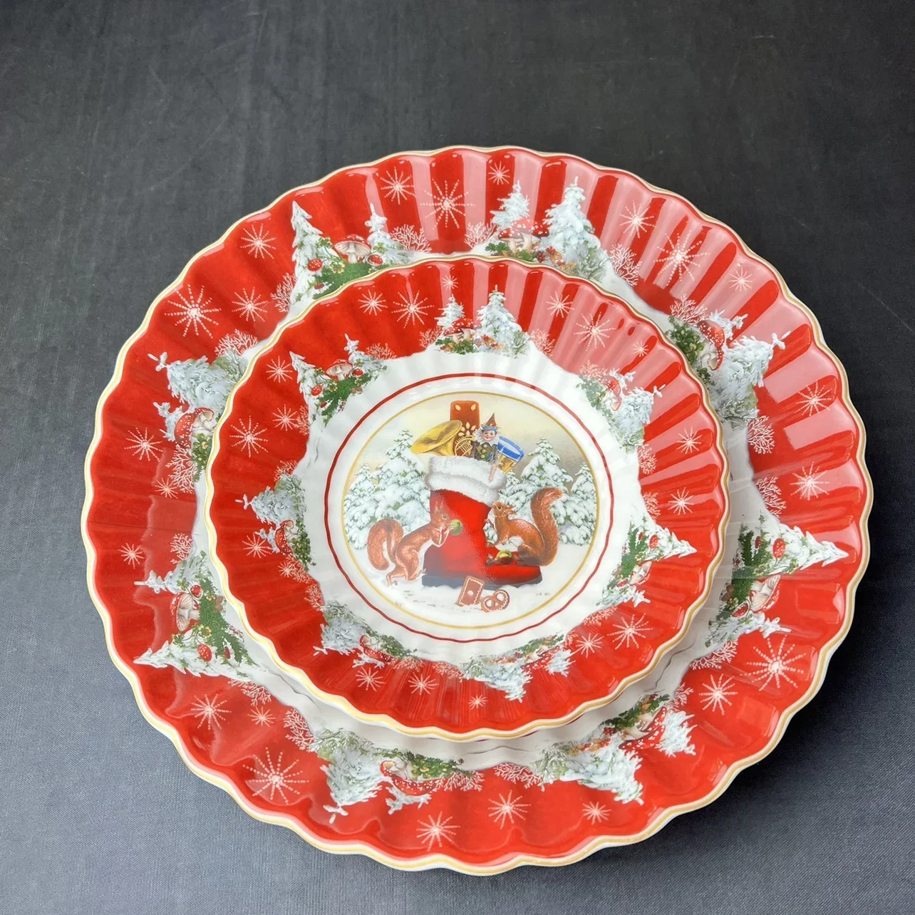German Weibao Tableware Christmas Tableware Toys Joy Mug Polygon Bowl Western Cuisine Plate Coffee Cup Salad Dish Snacks
German Weibao Tableware Christmas Tableware Toys Joy Mug Polygon Bowl Western Cuisine Plate Coffee Cup Salad Dish Snacks