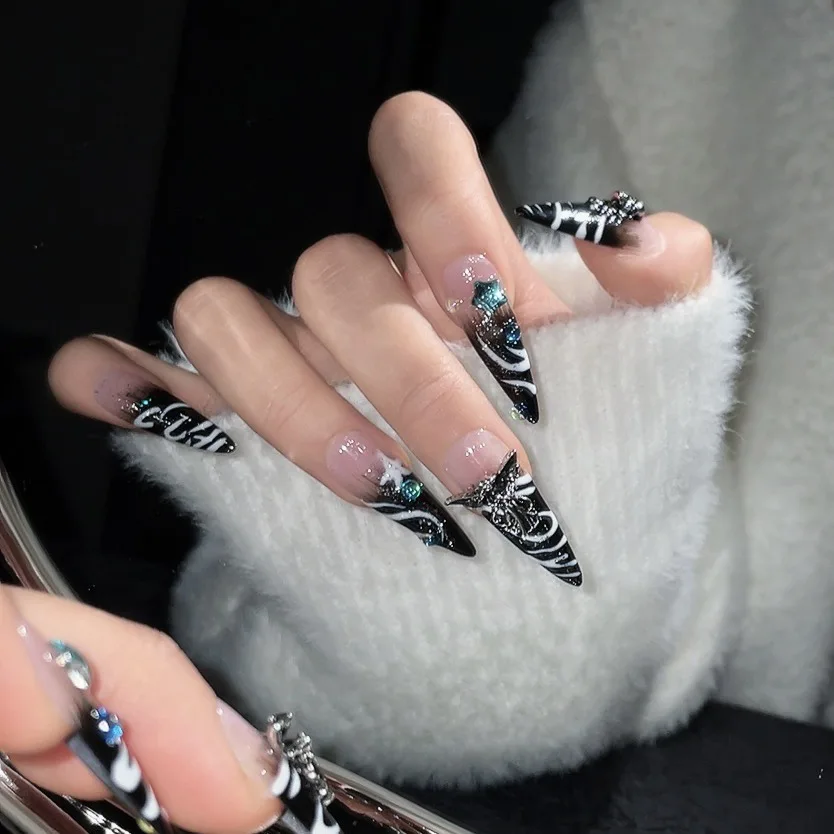 10Pcs/set Long Spicy Girls Stiletto Handmade Press on Nails 3D Butterfly Fake Nails Dark Wearable Stick-on Nails False Nail 네일팁
10Pcs/set Long Spicy Girls Stiletto Handmade Press on Nails 3D Butterfly Fake Nails Dark Wearable Stick-on Nails False Nail 네일팁