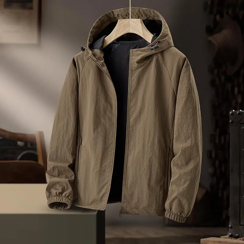 Sporty Casual Thin Outdoor Men's Jacket Spring Autumn Windproof Waterproof Hooded Coat Modern Style Polyester Fiber Zipper Po...
Sporty Casual Thin Outdoor Men's Jacket Spring Autumn Windproof Waterproof Hooded Coat Modern Style Polyester Fiber Zipper Po...