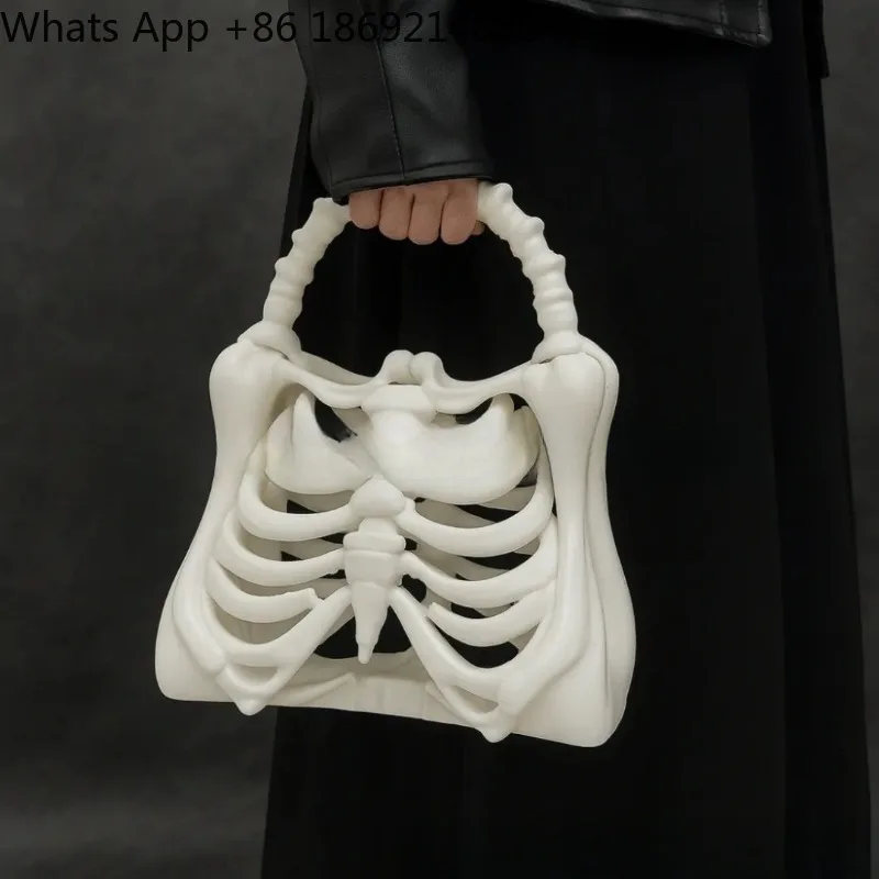 Fashionable and trendy personalized white bone bag decoration, spicy girl posing bag
Fashionable and trendy personalized white bone bag decoration, spicy girl posing bag