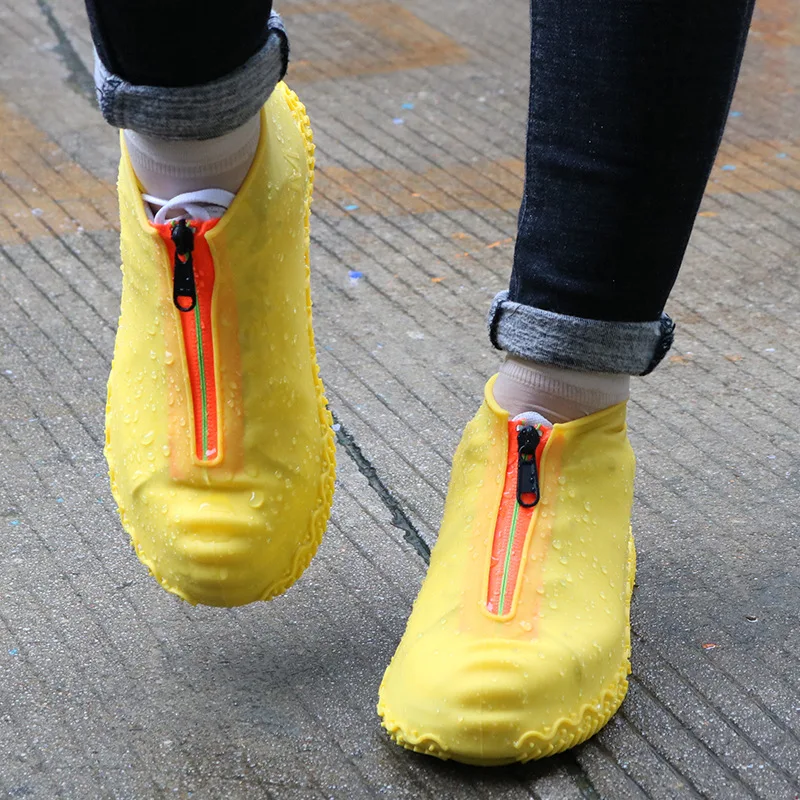 Shoe Cover Men's and Women's Waterproof Overshoe Shoe Cover Non-Slip Thickening Wear-Resistant Sole Silicone Waterproof
Shoe Cover Men's and Women's Waterproof Overshoe Shoe Cover Non-Slip Thickening Wear-Resistant Sole Silicone Waterproof