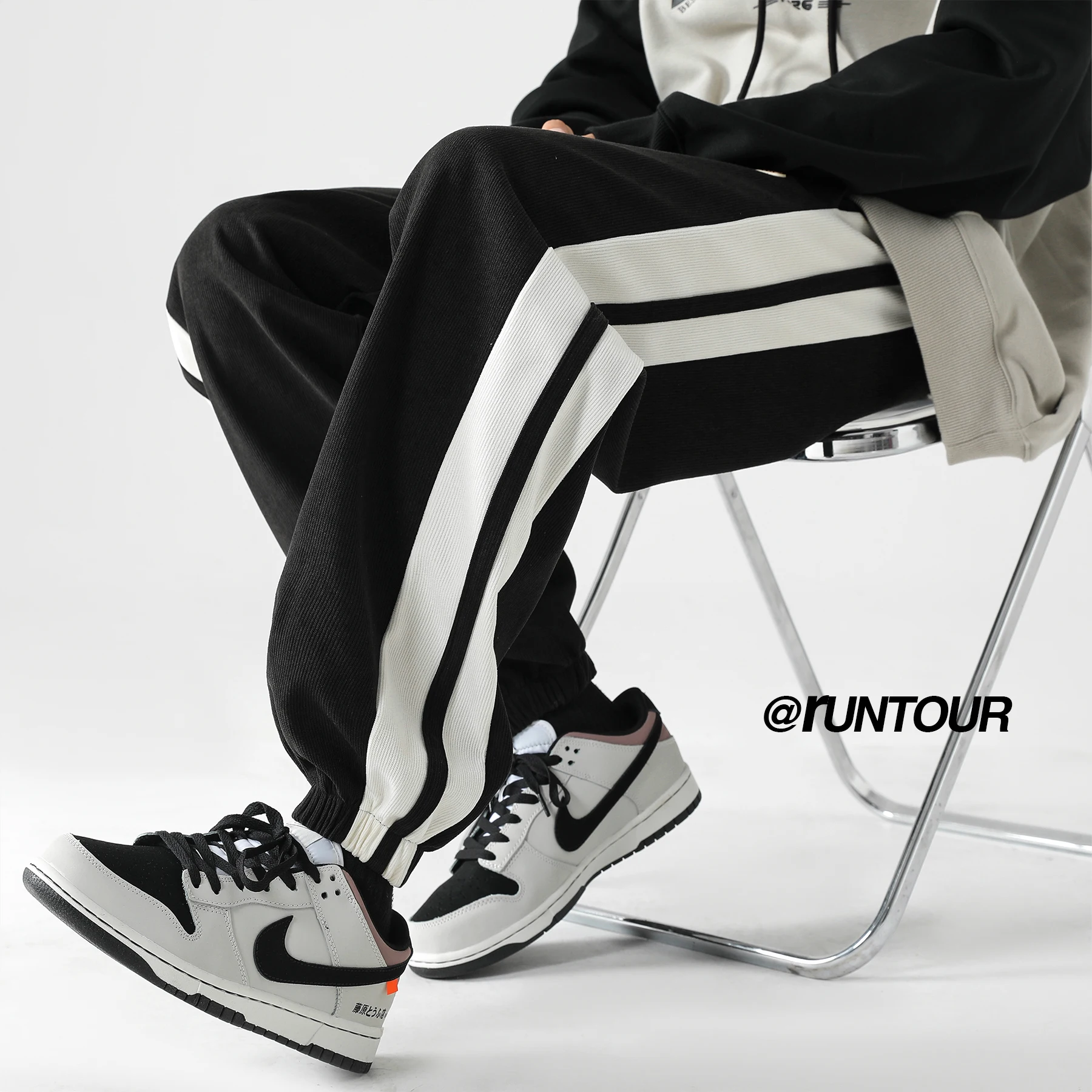 Corduroy Pants Men's Loose Fit Spor Striped Casual Trousers Spring Autumn American Retro Sle Teenager Comfortable Sweatpants
Corduroy Pants Men's Loose Fit Spor Striped Casual Trousers Spring Autumn American Retro Sle Teenager Comfortable Sweatpants