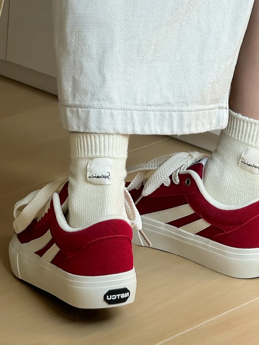 Red Thick-Heeled Skate Shoes for WomenNSTCU Retro Style Canvas Slip-On Casual Shoes Korean Trend Cross-Buckled Flat Heel
Red Thick-Heeled Skate Shoes for WomenNSTCU Retro Style Canvas Slip-On Casual Shoes Korean Trend Cross-Buckled Flat Heel