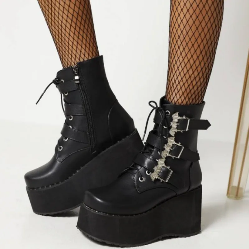 Fashionable women's high-heeled boots. About 9cm heel height. Wedges platform boots. Black ankle boots. Lace up boots. size35-48
Fashionable women's high-heeled boots. About 9cm heel height. Wedges platform boots. Black ankle boots. Lace up boots. size35-48