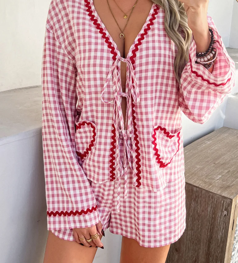 Fashion leisure vacation style lace printed suspender cotton women's shorts set for spring/summer 2025
Fashion leisure vacation style lace printed suspender cotton women's shorts set for spring/summer 2025
