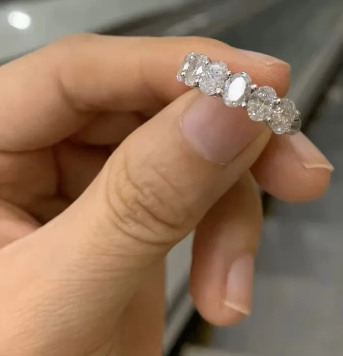 Custom Lab Grown Diamond Ring 14K Gold VVS Clarity D Color Anniversary Engagement Promise Wedding Ring for Women
Custom Lab Grown Diamond Ring 14K Gold VVS Clarity D Color Anniversary Engagement Promise Wedding Ring for Women