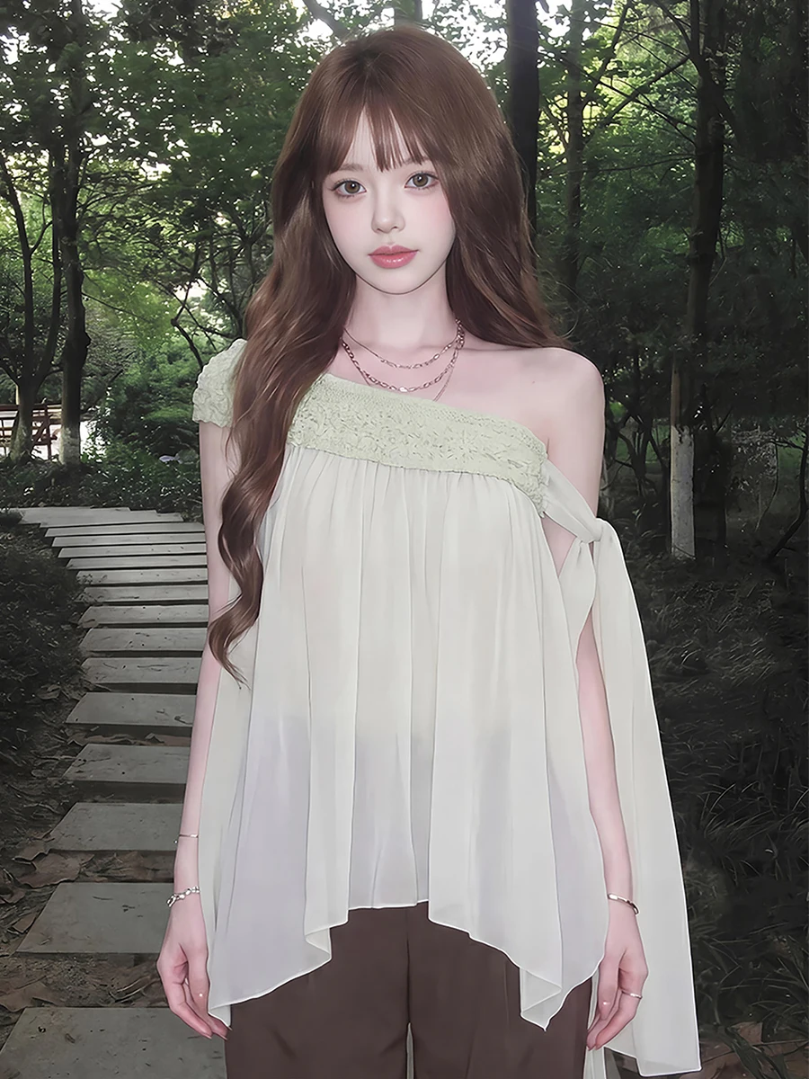 Summer Casual Style Women's Shirt Irregular Shoulder Strapless Top Breathable Comfortable Loose Fit Travel Vacation Wear
Summer Casual Style Women's Shirt Irregular Shoulder Strapless Top Breathable Comfortable Loose Fit Travel Vacation Wear
