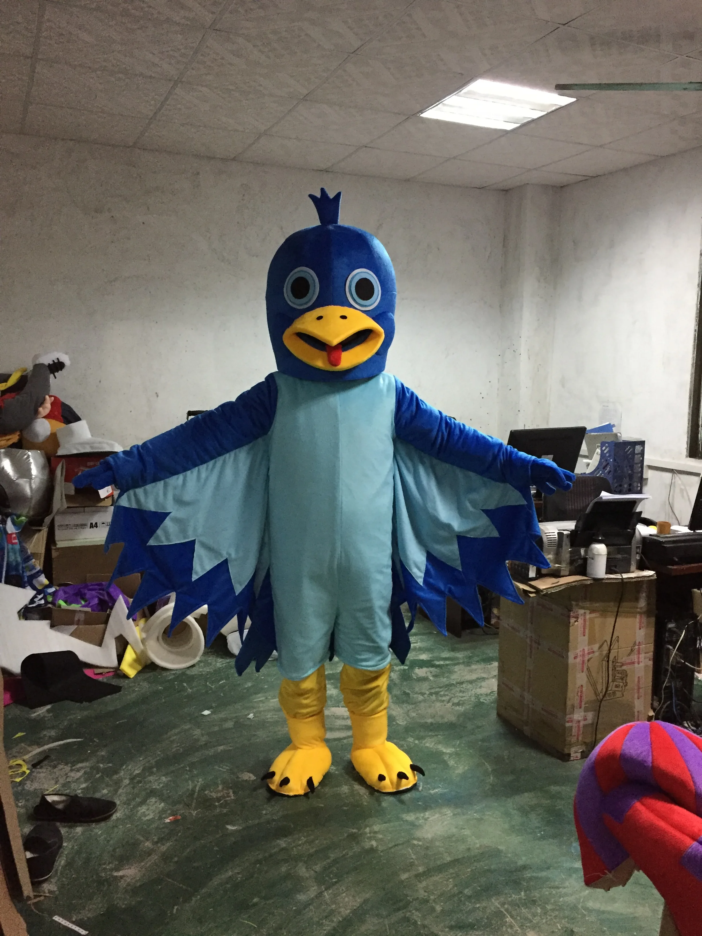 Eagle Mascot Costume Cartoon Adult eagle Cosplay Suits Party Christmas Halloween Carnival Performance Outfit
Eagle Mascot Costume Cartoon Adult eagle Cosplay Suits Party Christmas Halloween Carnival Performance Outfit