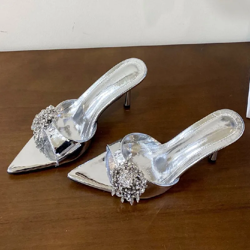 Silver Luxury Heeled Slippers for Ladies Fashion Crystal Flower Design Summer Sandals Elegant Party Backless Sexy Heels Female
Silver Luxury Heeled Slippers for Ladies Fashion Crystal Flower Design Summer Sandals Elegant Party Backless Sexy Heels Female