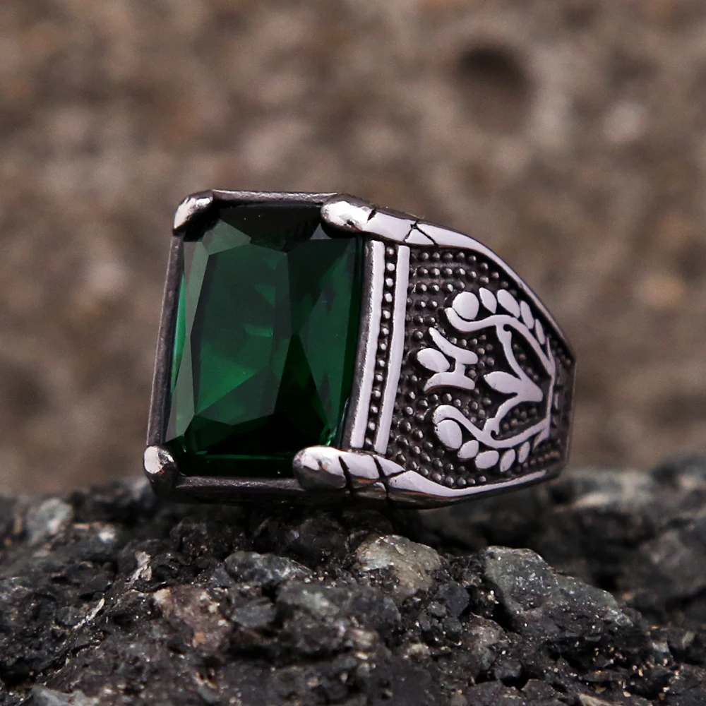 Punk Men's 316L Stainless Steel Green Stone Finger Rings Fashion Handmade Carved Tulip Ring Charm Party Jewelry Dropshipping
Punk Men's 316L Stainless Steel Green Stone Finger Rings Fashion Handmade Carved Tulip Ring Charm Party Jewelry Dropshipping