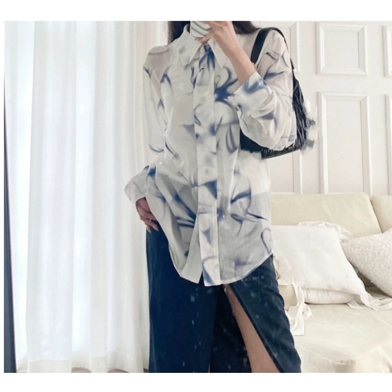 2025 spring/summer new loose collared single breasted long sleeved printed shirt
2025 spring/summer new loose collared single breasted long sleeved printed shirt
