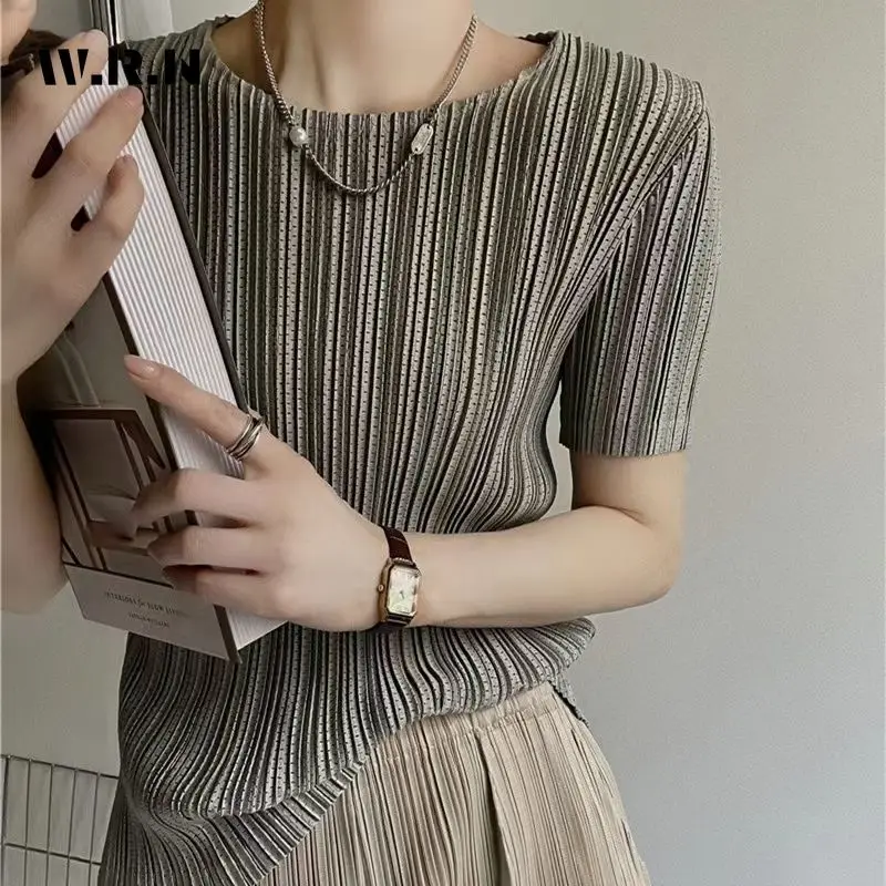 2025 Summer Casual Office Lady Style Striped Short Sleeve T-Shirts Women's Round Neck All-Match Slim Fit Basics Tees Tops
2025 Summer Casual Office Lady Style Striped Short Sleeve T-Shirts Women's Round Neck All-Match Slim Fit Basics Tees Tops