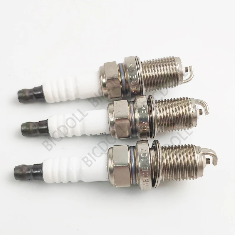 4/6PCS 7700500155 Normal Spark Plug For Renault Clio Kangoo Escape Megane Mk1 Laguna Mk2 MK3 MK4 Scenic Grand Mk3 K4M F4R K4J
4/6PCS 7700500155 Normal Spark Plug For Renault Clio Kangoo Escape Megane Mk1 Laguna Mk2 MK3 MK4 Scenic Grand Mk3 K4M F4R K4J