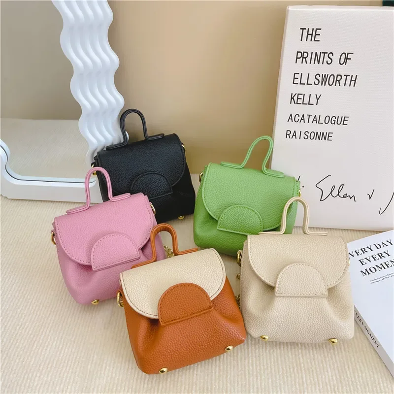 Children Messenger Bag Crossbody Bags for Women Fashionable Girl Handbag Designer Bags Mother Kids Bags for Girl Bolsos De Mujer
Children Messenger Bag Crossbody Bags for Women Fashionable Girl Handbag Designer Bags Mother Kids Bags for Girl Bolsos De Mujer