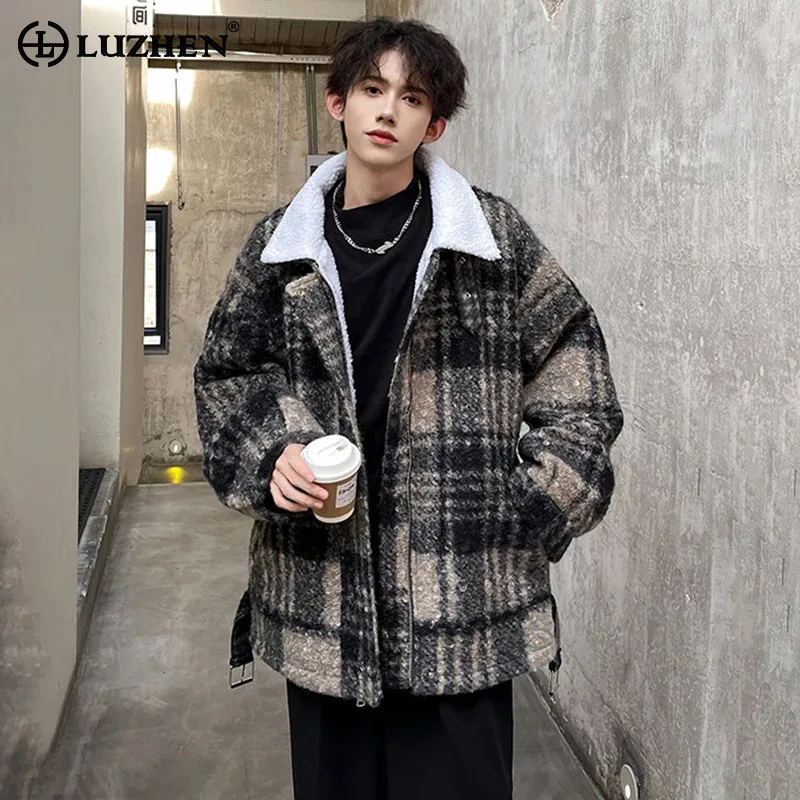 LUZHEN Short Jackets Thickened Warm Lamb Original Color Wool Contrast High Quality Versatile Casual Male Clothes Coats JY4709
LUZHEN Short Jackets Thickened Warm Lamb Original Color Wool Contrast High Quality Versatile Casual Male Clothes Coats JY4709