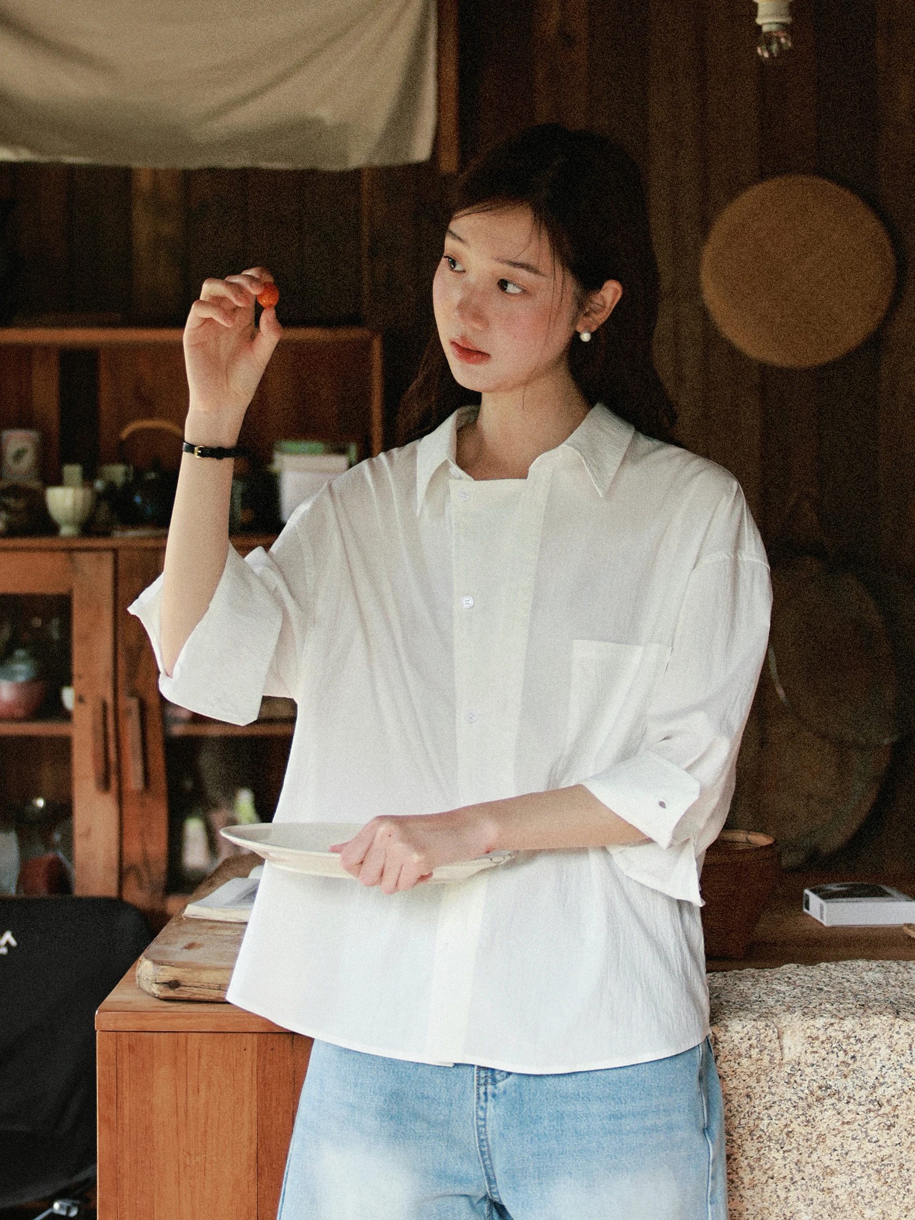 MUNNS RUIXI Summer Breathable Cotton Feel Silk Design Sensation Women's Shirt Half Sleeve Loose Fit French Style Casual Shirt
MUNNS RUIXI Summer Breathable Cotton Feel Silk Design Sensation Women's Shirt Half Sleeve Loose Fit French Style Casual Shirt