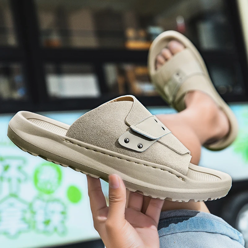 Летние мужские тапочки. Удобный и модный качественный стильный дизайн. Открытый отдых на пляже. Повседневные уличные повседневные сандалии. Лидер продаж.
Летние мужские тапочки. Удобный и модный качественный стильный дизайн. Открытый отдых на пляже. Повседневные уличные повседневные сандалии. Лидер продаж.