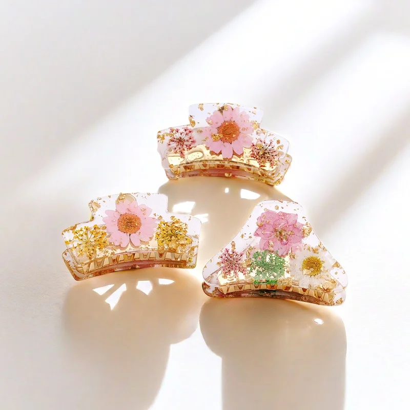 Drip Glue Genuine Flower Claw Clip Dried Flowers Hair Claws Fresh Natural Transparent Hair Claw Hair Accessories for Women Girls
Drip Glue Genuine Flower Claw Clip Dried Flowers Hair Claws Fresh Natural Transparent Hair Claw Hair Accessories for Women Girls