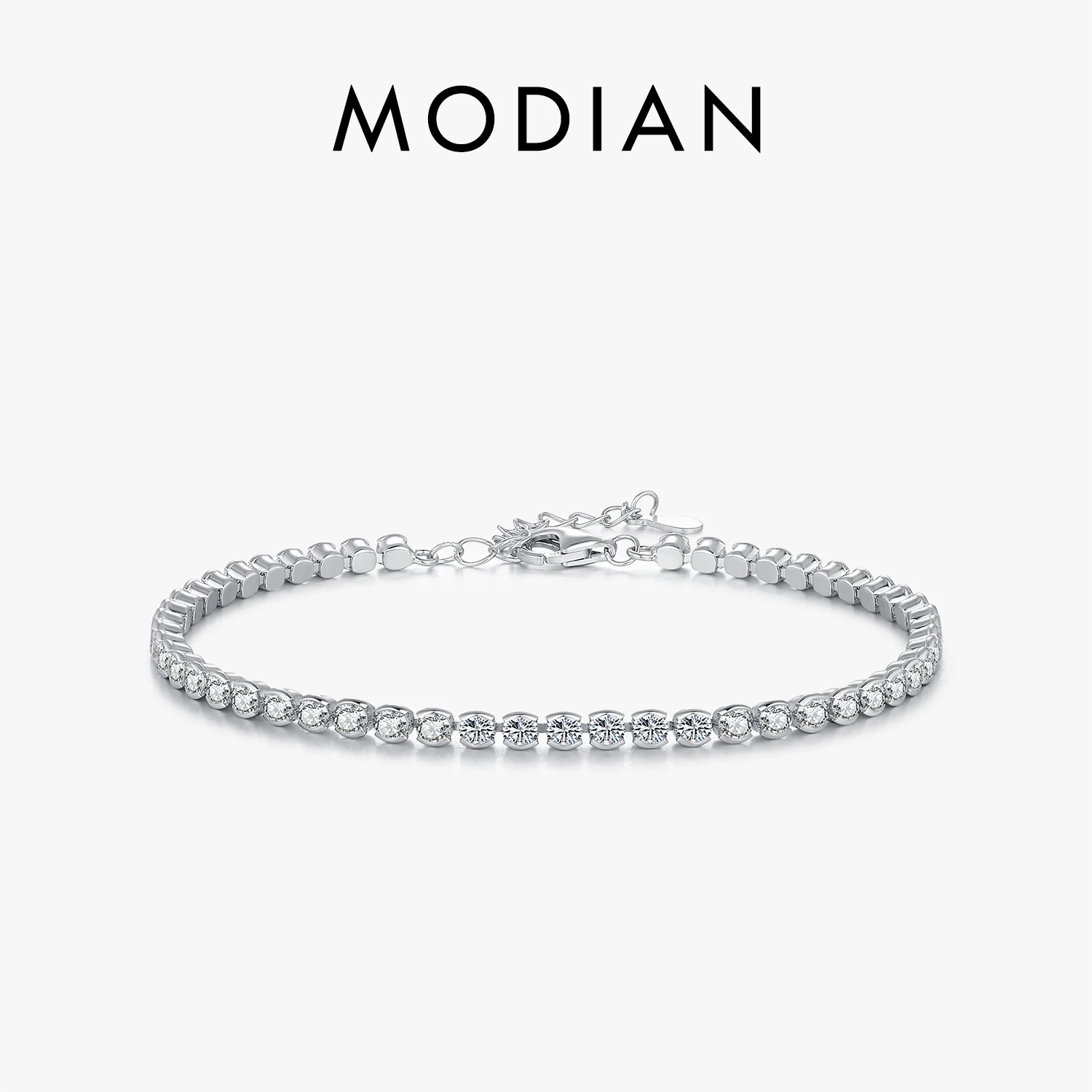 MODIAN 925 Sterling Silver Exquisite Sparkling Round Cubic Zirconia Tennis Bracelet For Women Party Fine Jewelry
MODIAN 925 Sterling Silver Exquisite Sparkling Round Cubic Zirconia Tennis Bracelet For Women Party Fine Jewelry