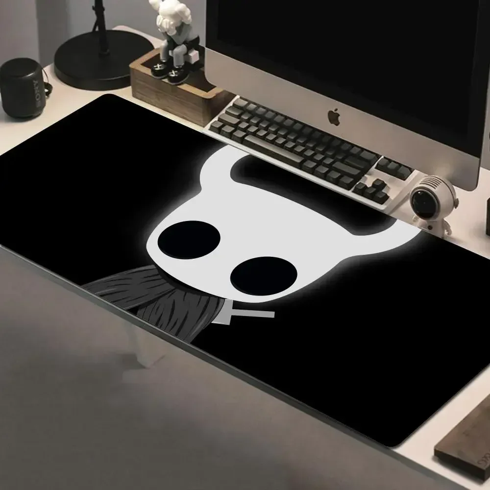 Hollow Knight Mouse Pad Large Computer Office Game Table Mat XXL 90x40 Rubber Anti-slip Gaming Keyboard Mousepads Long Desk Pads
Hollow Knight Mouse Pad Large Computer Office Game Table Mat XXL 90x40 Rubber Anti-slip Gaming Keyboard Mousepads Long Desk Pads