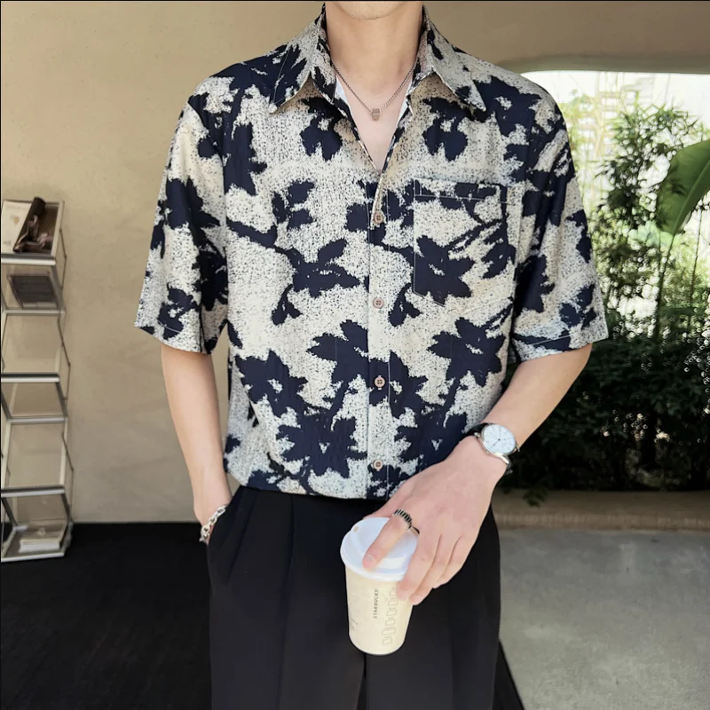 Summer Light Ripe Fashion Handsome Men's Floral Shirt Europe and America Simple Loose Business Casual Short-sleeved Men's Shirt
Summer Light Ripe Fashion Handsome Men's Floral Shirt Europe and America Simple Loose Business Casual Short-sleeved Men's Shirt