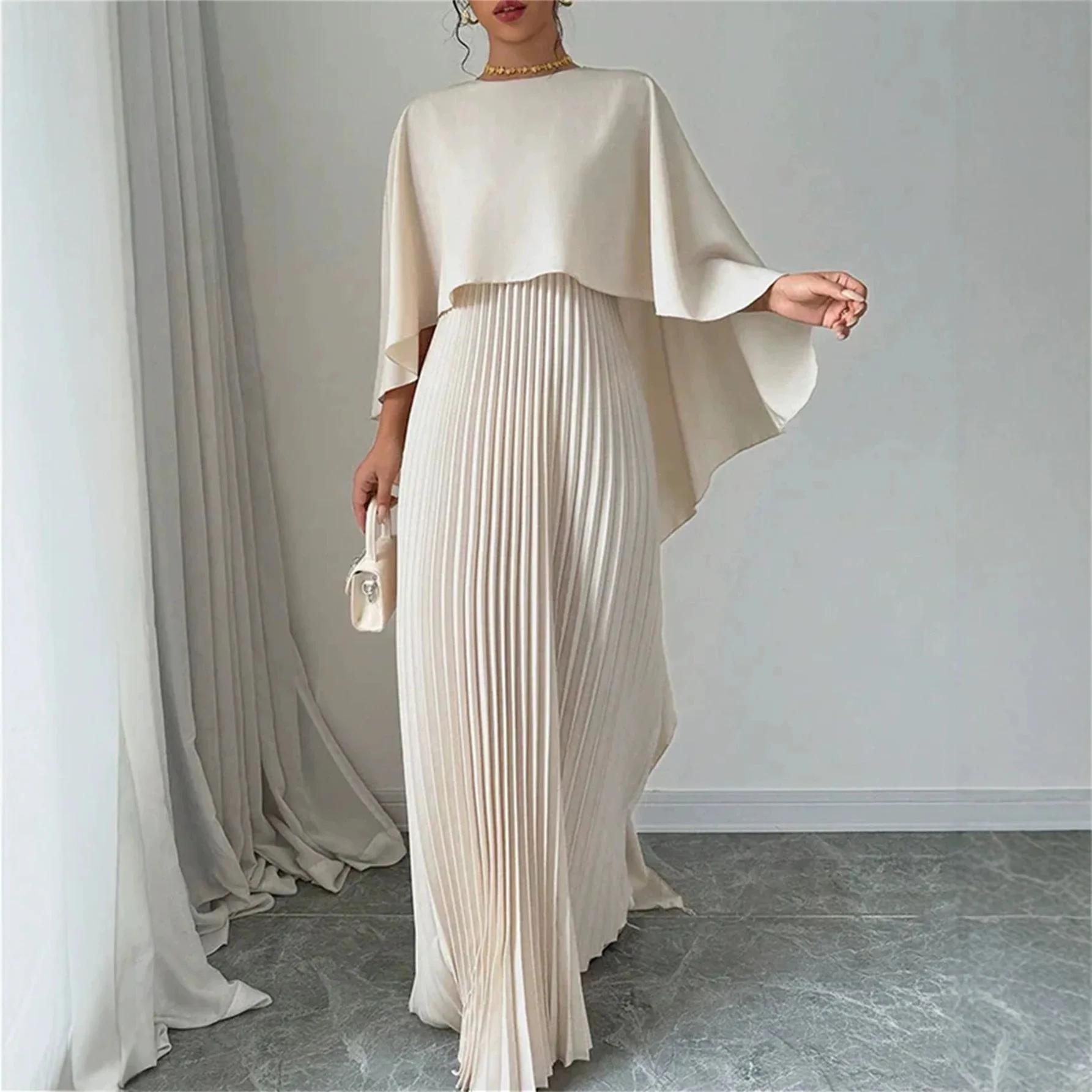 Elegant Cape Sleeve Pleated Maxi Dress for Women, O-Neck Solid Color Loose Flowy Long Dress for Party Wedding
Elegant Cape Sleeve Pleated Maxi Dress for Women, O-Neck Solid Color Loose Flowy Long Dress for Party Wedding
