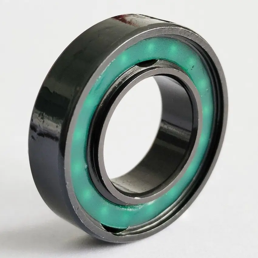 Технология твердотельного смазки Бесплатное обслуживание Рейтинг ABEC-3 Полные шарикоподшипники 6902 6903
Технология твердотельного смазки Бесплатное обслуживание Рейтинг ABEC-3 Полные шарикоподшипники 6902 6903