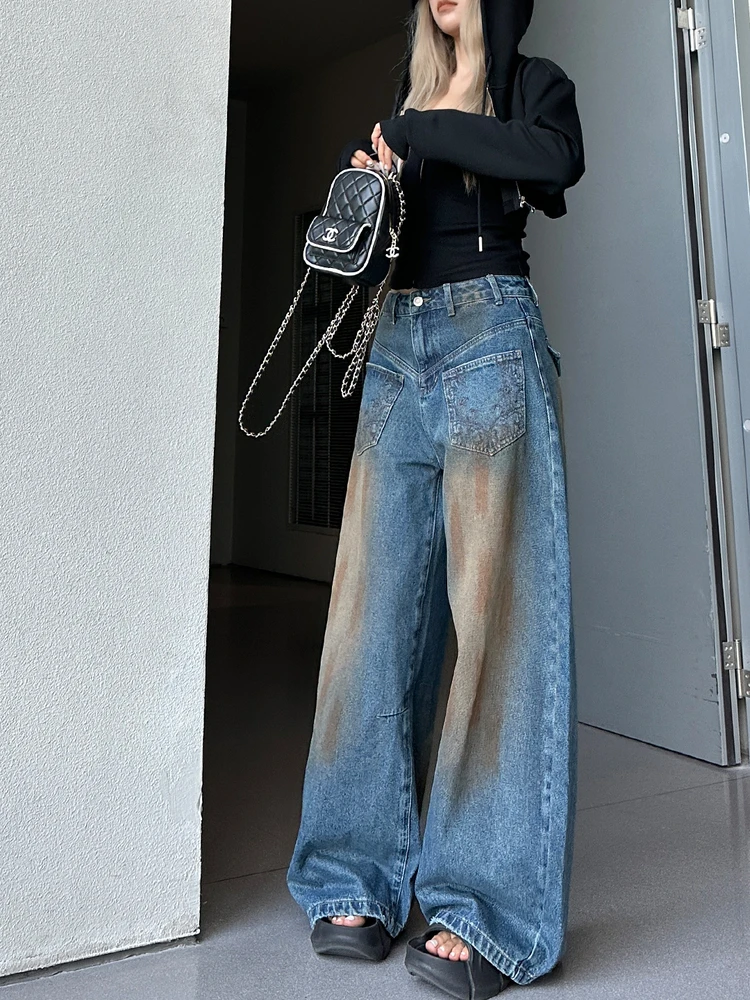 Ретро-джинсы американского стиля с эффектом потертости, широкие, женские, на раннюю осень 2025 года, новые, свободные, повседневные, универсальные, прямого кроя, длинные брюки
Ретро-джинсы американского стиля с эффектом потертости, широкие, женские, на раннюю осень 2025 года, новые, свободные, повседневные, универсальные, прямого кроя, длинные брюки
