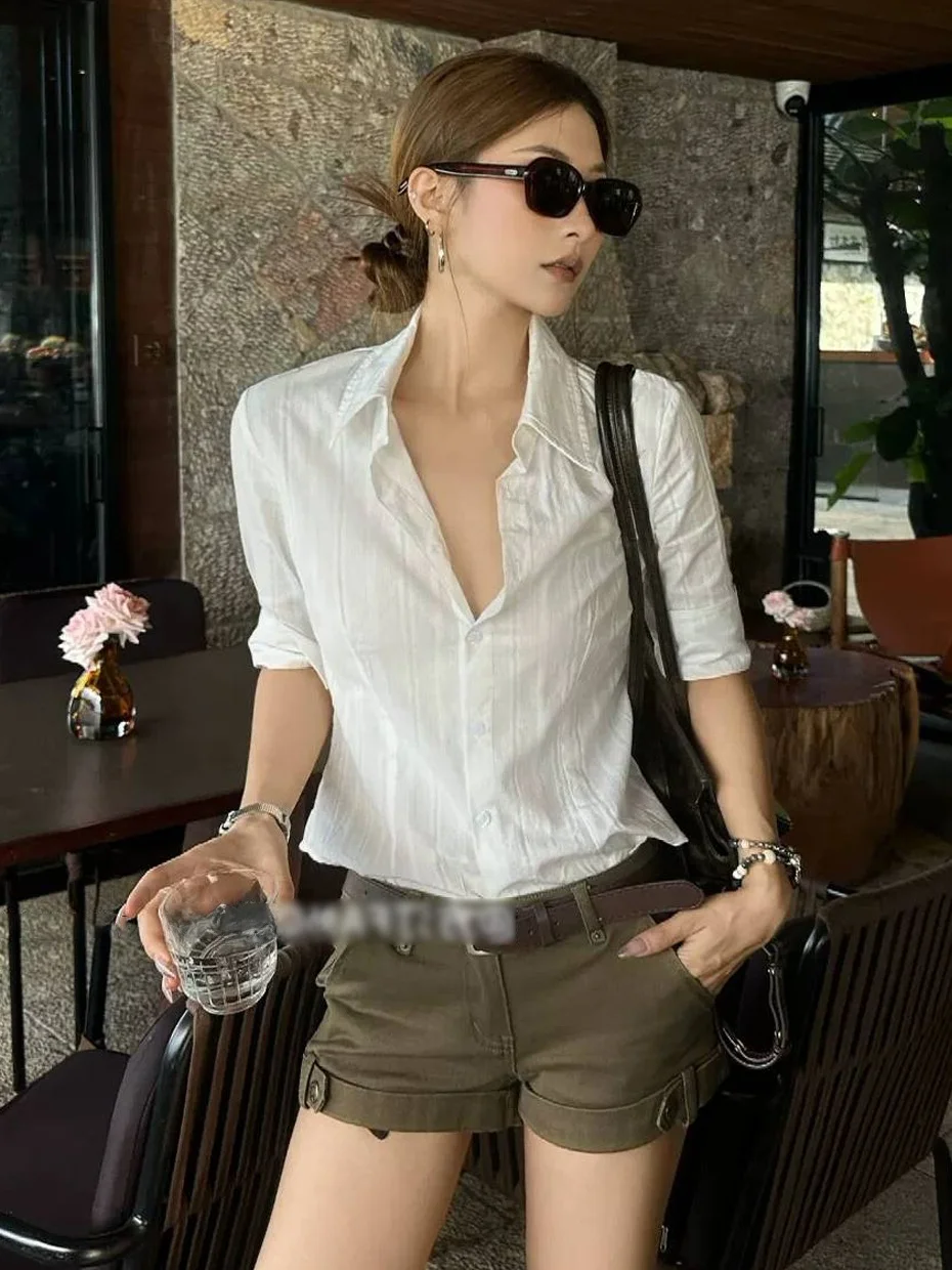 Women's Linen Shirt Short Style Waist-Cinching Mid-Sleeve Classic French Style Fashionable Summer 2026 Business Casual Shirt
Women's Linen Shirt Short Style Waist-Cinching Mid-Sleeve Classic French Style Fashionable Summer 2026 Business Casual Shirt