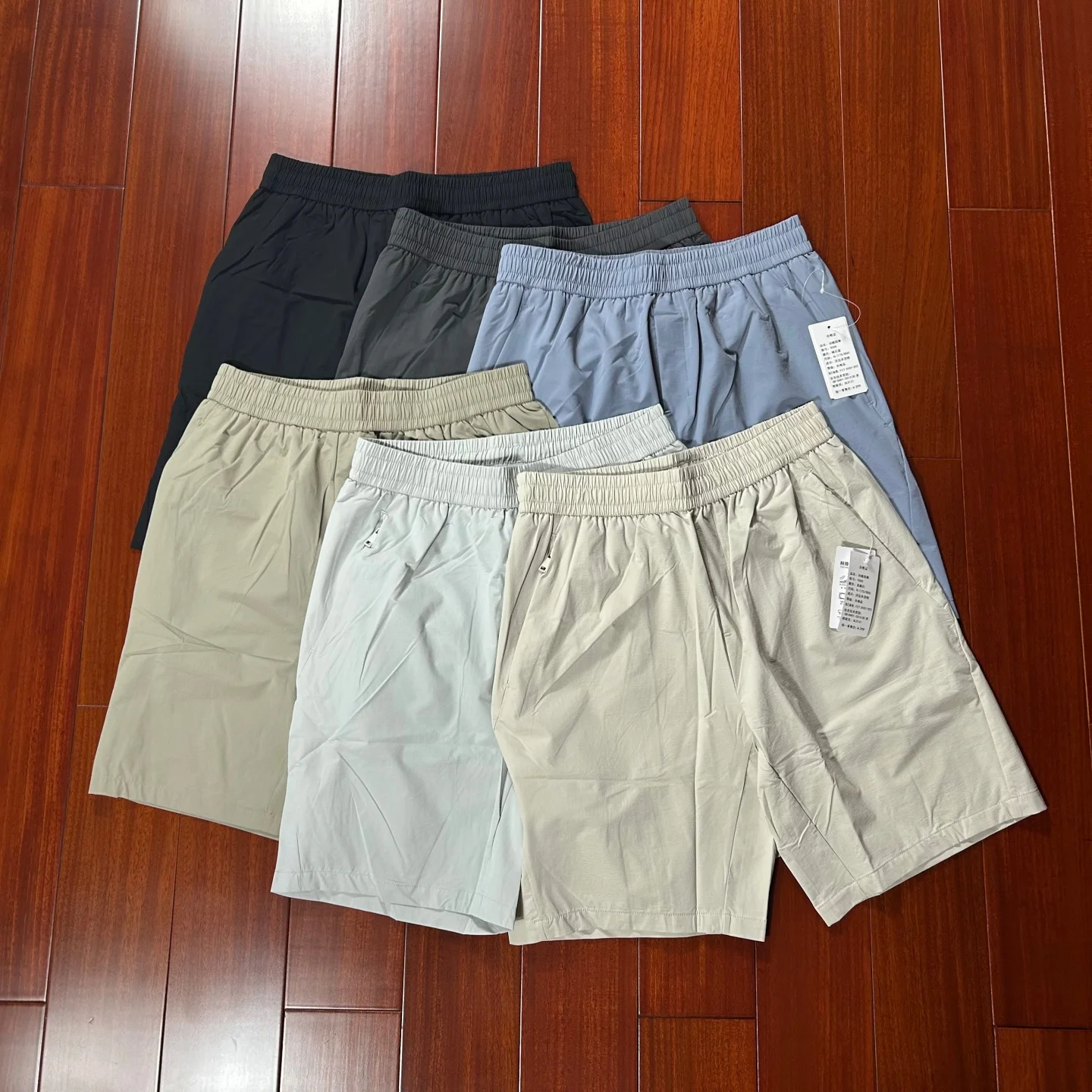 Summer Basic Color Lightweight Elastic Men's Running Quick Dry Breathable Sport Casual Shorts Standard Fit Nylon Spandex
Summer Basic Color Lightweight Elastic Men's Running Quick Dry Breathable Sport Casual Shorts Standard Fit Nylon Spandex
