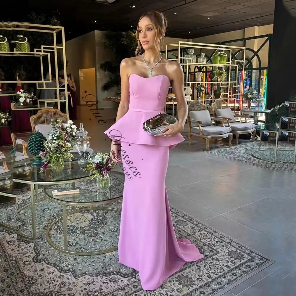 customized pink floor-length gown with cinched waist and subtle train, sleek fit and elegant design suit all formal occasions.
customized pink floor-length gown with cinched waist and subtle train, sleek fit and elegant design suit all formal occasions.