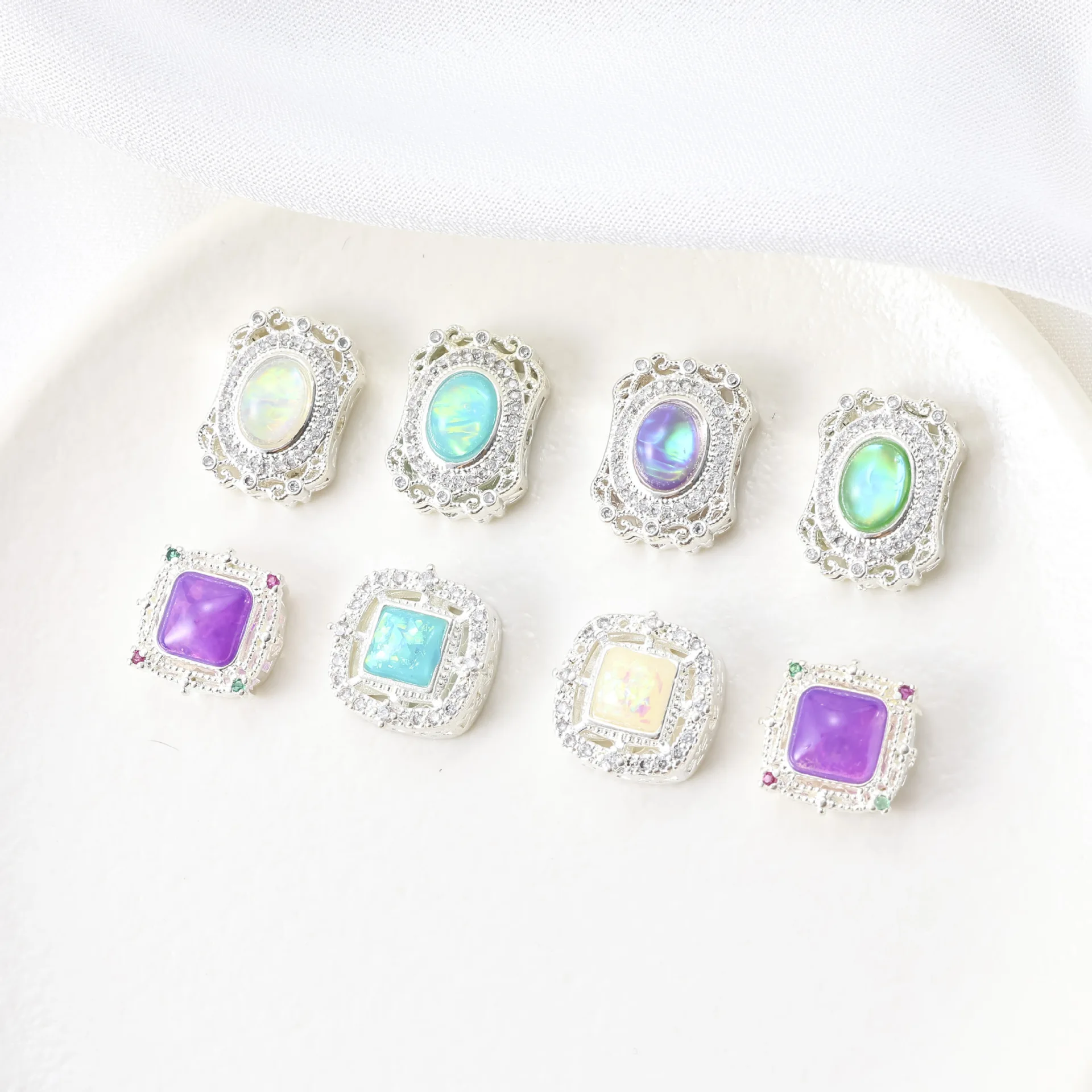 7 шт. медные посеребренные бусины-разделители с имитацией опала и кристаллами, материалы для изготовления ювелирных изделий, жемчужное ожерелье, аксессуары для браслетов
7 шт. медные посеребренные бусины-разделители с имитацией опала и кристаллами, материалы для изготовления ювелирных изделий, жемчужное ожерелье, аксессуары для браслетов