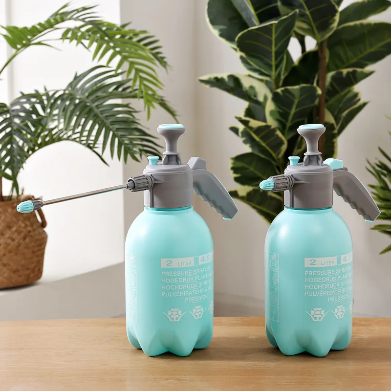 2L Air pressure watering can Water spray can Gardening supplies Watering pot
2L Air pressure watering can Water spray can Gardening supplies Watering pot