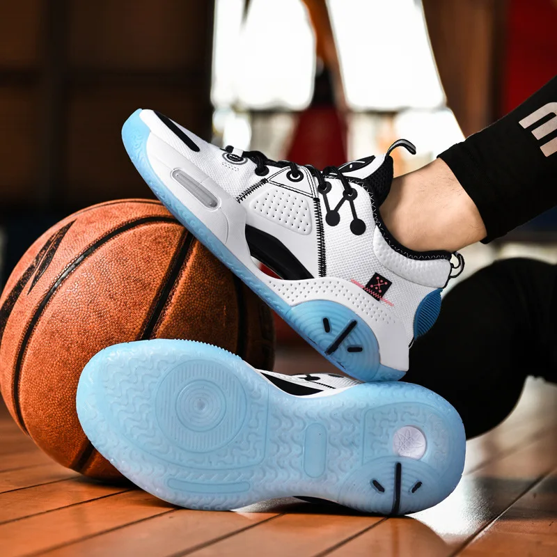 Autumn New Non-slip Wear-resistant Men's Basketball Shoes Shock-absorbing Sneakers Youth Fashion Running Shoes Comfortable
Autumn New Non-slip Wear-resistant Men's Basketball Shoes Shock-absorbing Sneakers Youth Fashion Running Shoes Comfortable