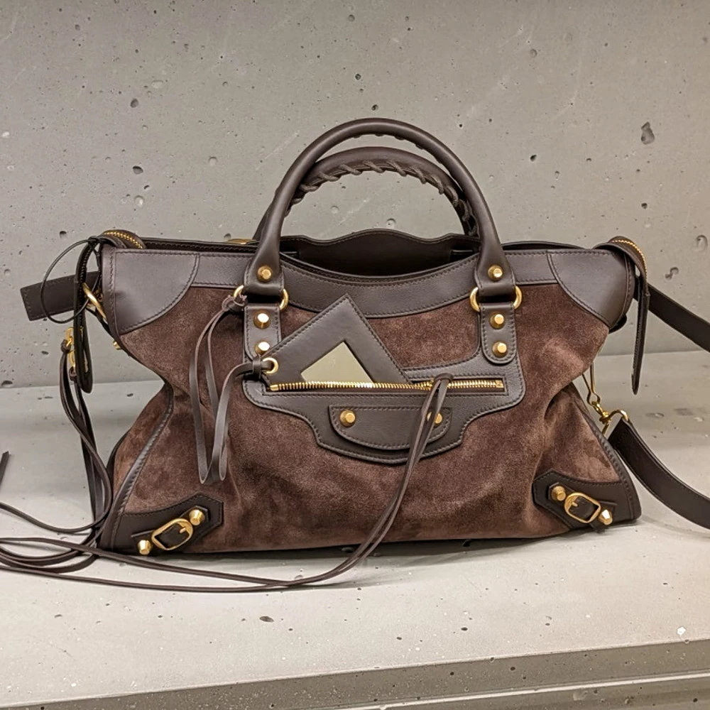 SHELKSBAG Motorcycle Bag Zip Handbag City Fashion Retro Suede Leather Patchwork 2026 New Single Shoulder Women's Crossbody Bags
SHELKSBAG Motorcycle Bag Zip Handbag City Fashion Retro Suede Leather Patchwork 2026 New Single Shoulder Women's Crossbody Bags