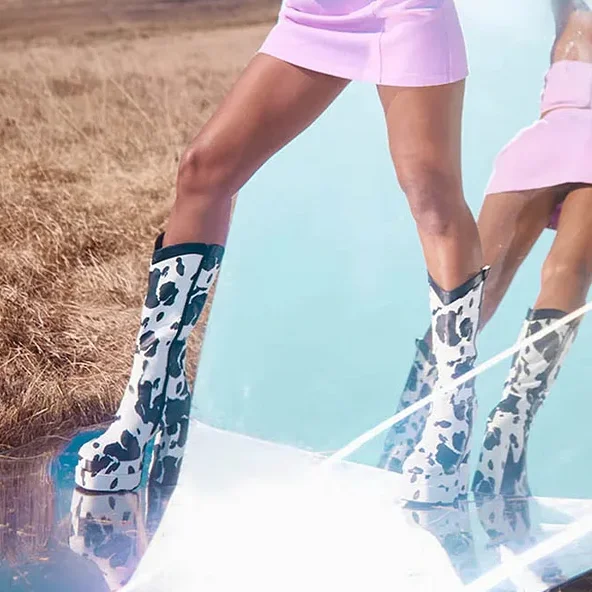 White & Black Cow Print Square Toe Block Heel Platform Knee High Boots Cool Girl Fashion Women Winter Classic Mid-Calf Boots
White & Black Cow Print Square Toe Block Heel Platform Knee High Boots Cool Girl Fashion Women Winter Classic Mid-Calf Boots