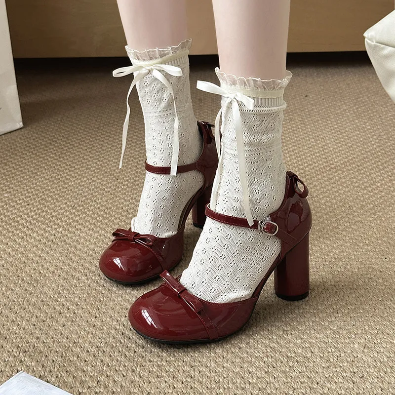 Spring and Autumn Fashion Sweet Style Mary Jane Shoes with Bows, Thick Heels, Slender Toe, Easy-to-Wear Girls' High Heels,35-40
Spring and Autumn Fashion Sweet Style Mary Jane Shoes with Bows, Thick Heels, Slender Toe, Easy-to-Wear Girls' High Heels,35-40
