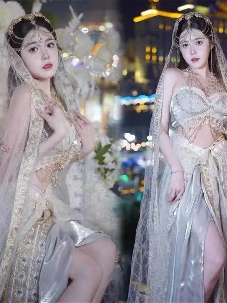 New exotic style Western Regions clothing for photo and travel photography
New exotic style Western Regions clothing for photo and travel photography