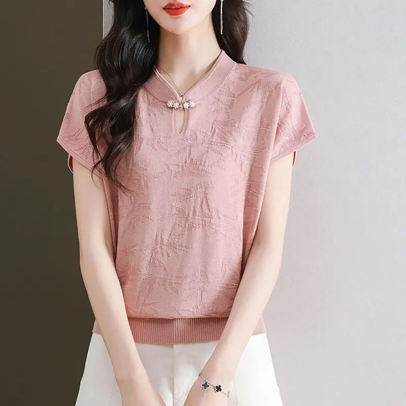 New 2025 Summer Women's T-irt Silk ort Sve Stand Collar Thin Lycra Knitted Top Loose Fit Regular Length
New 2025 Summer Women's T-irt Silk ort Sve Stand Collar Thin Lycra Knitted Top Loose Fit Regular Length