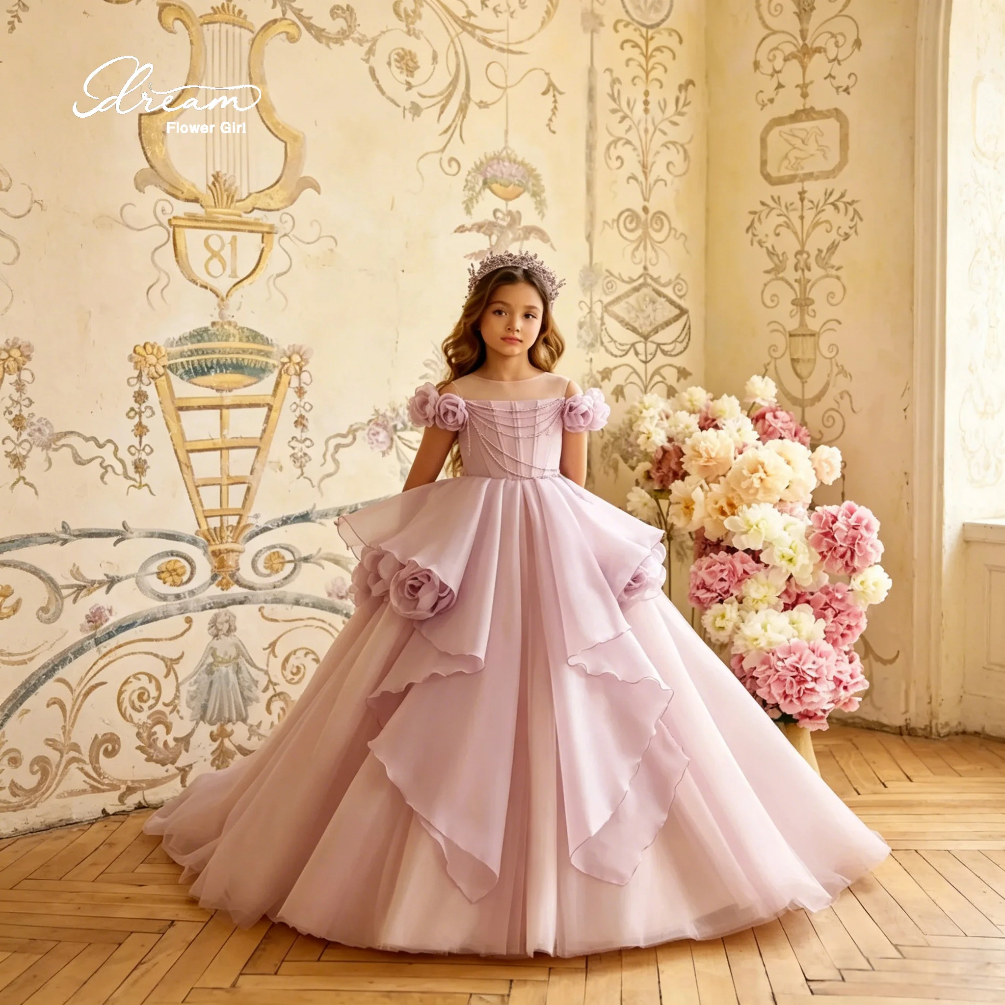 Elegant purple rose fragrance off-the-shoulder floor-length fishbone skirt, beaded large skirted evening gown.
Elegant purple rose fragrance off-the-shoulder floor-length fishbone skirt, beaded large skirted evening gown.