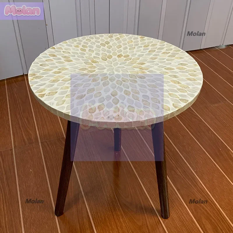 Champagne gold shell inlaid small coffee table table, diameter 40 thick 1.5 high 47cm
Champagne gold shell inlaid small coffee table table, diameter 40 thick 1.5 high 47cm