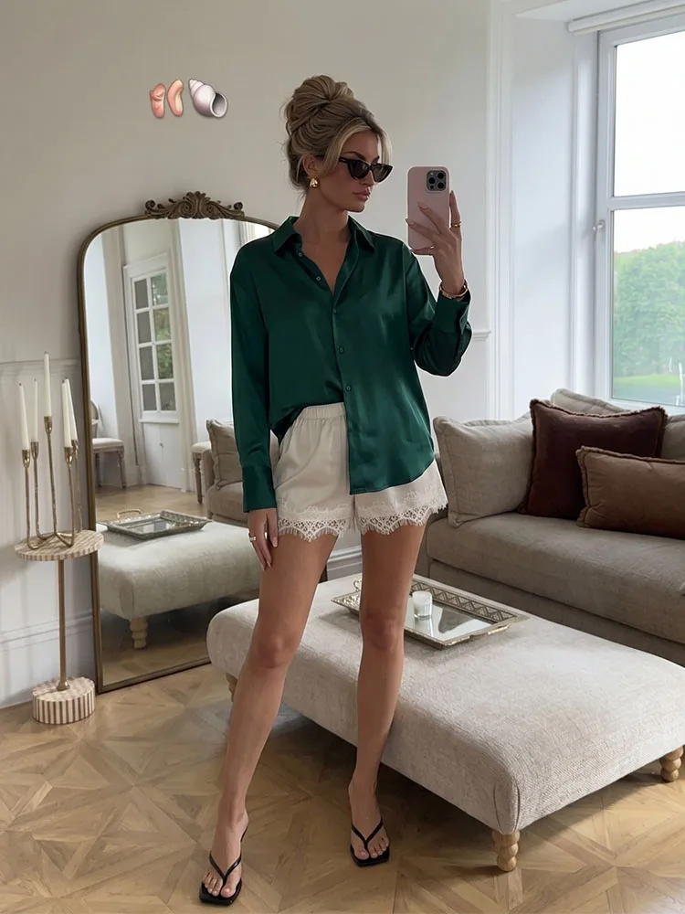 HH Women Summer Spring Elegant Satin Lace-Trim Elastic Waist Shorts Summer Lightweight Loose Casual Solid Bottoms For Daily
HH Women Summer Spring Elegant Satin Lace-Trim Elastic Waist Shorts Summer Lightweight Loose Casual Solid Bottoms For Daily