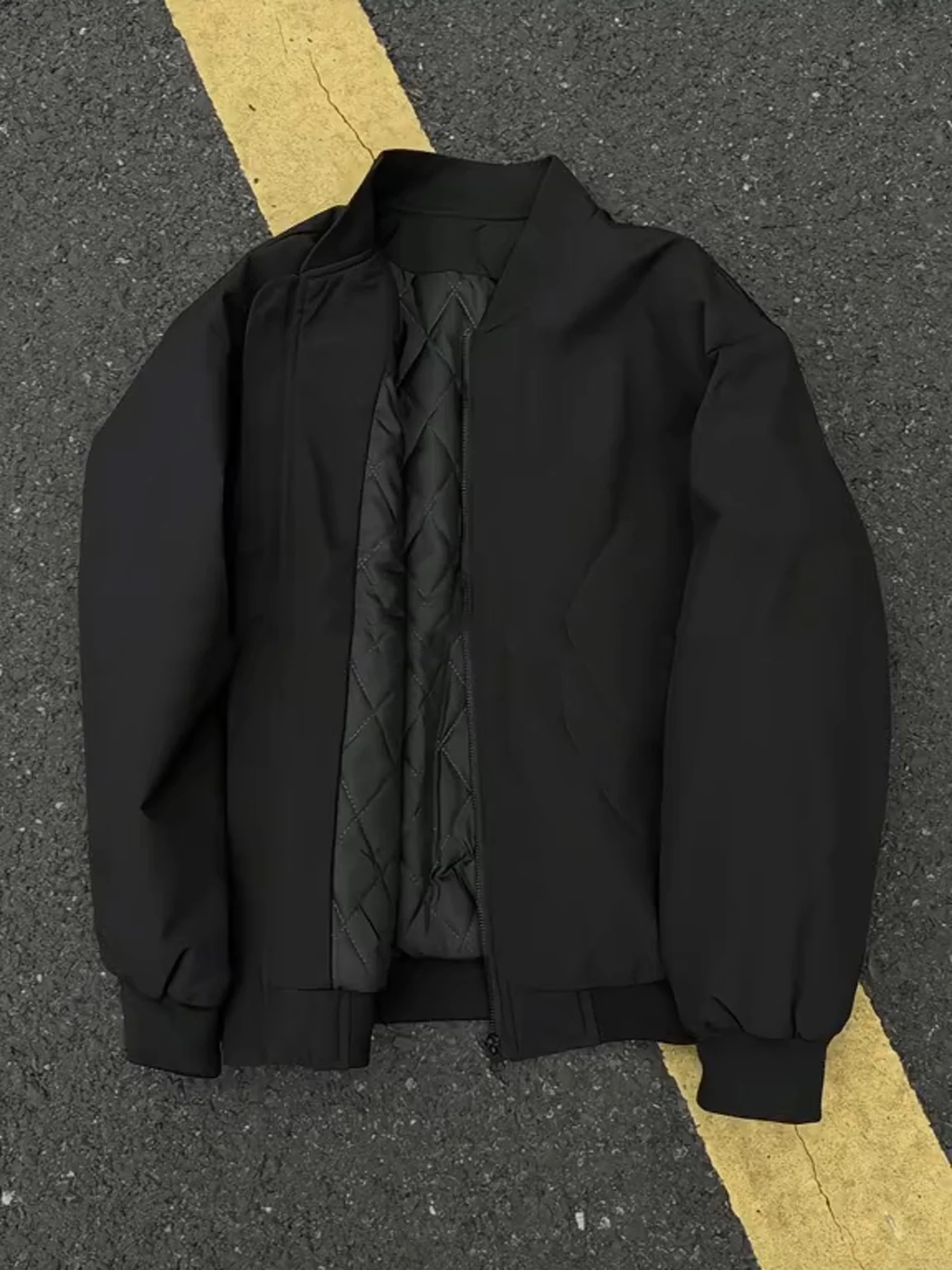 Men's Pilot Cotton Jaet Thiened Baseball Sle Autumn Winter Bla Faionable Coat Stand Fit Embroidered round Ne
Men's Pilot Cotton Jaet Thiened Baseball Sle Autumn Winter Bla Faionable Coat Stand Fit Embroidered round Ne