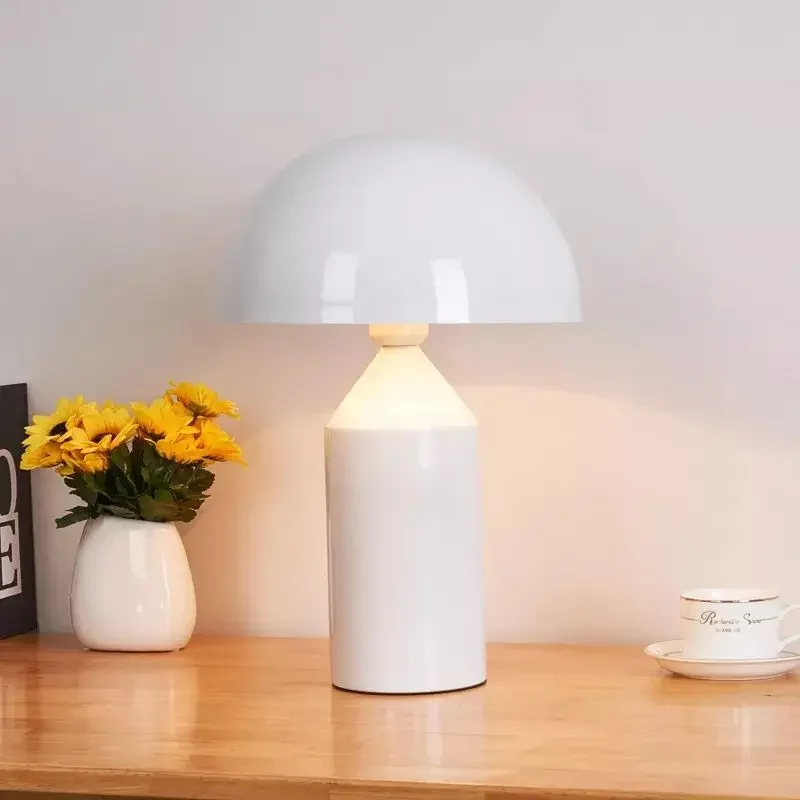 Nordic Iron Table Lamp Home Deco for Bedroom Table Luminaire Bedside Bedroom Lamp Light LED Desk Lights Stand Bedside Lamp
Nordic Iron Table Lamp Home Deco for Bedroom Table Luminaire Bedside Bedroom Lamp Light LED Desk Lights Stand Bedside Lamp